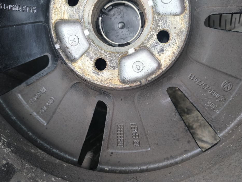 15 цола джанти с гуми за  Volkswagen UP Фолксваген ЪП