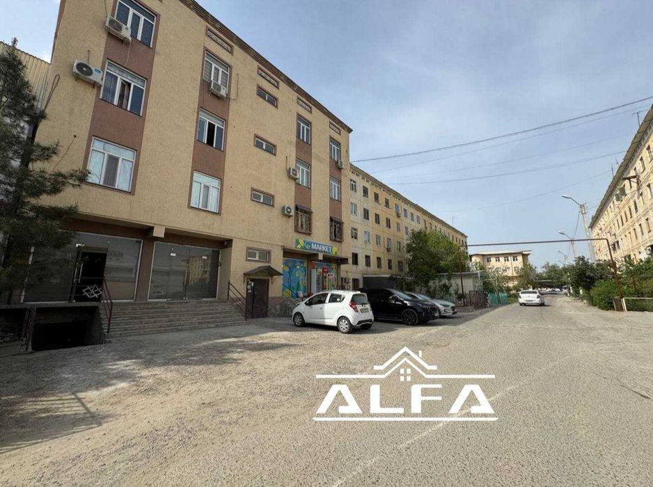 Do’kon sotiladi. 40m2 1-qavat va 200m2 podvali bilan birga.#a505