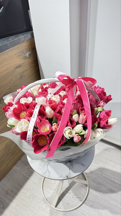 Красивые, свежие тюльпаны