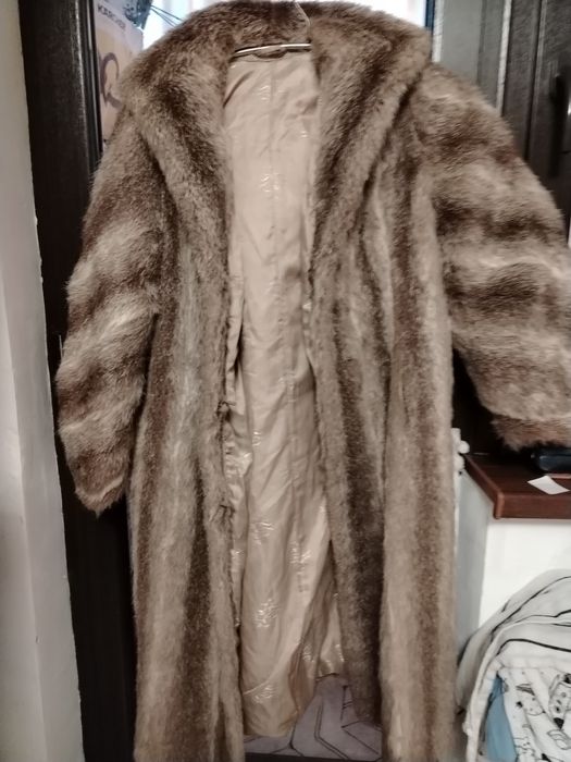 Blana deosebita de nutrie