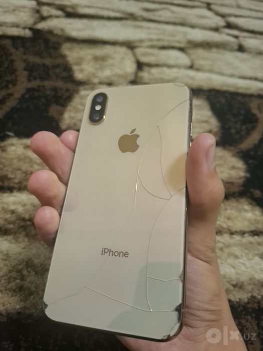 iPhone Xs aybi rasmda