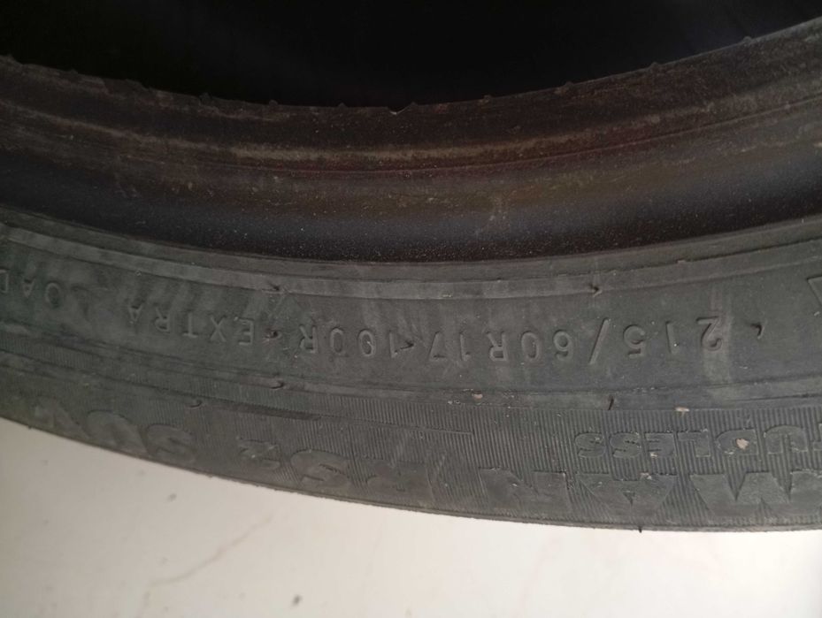 Продам шины б/у 215/17/60