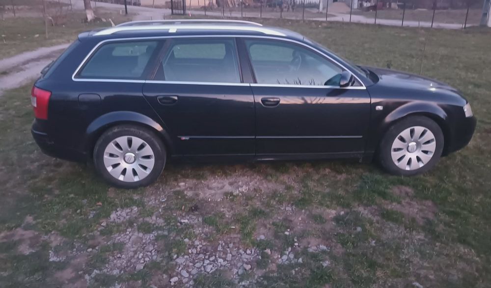 vând audi a4 b6 motor 1.9 TDI an 2002