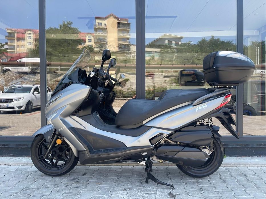Kymco XTown - 300 cc - Transport Gratuit - Garantie -