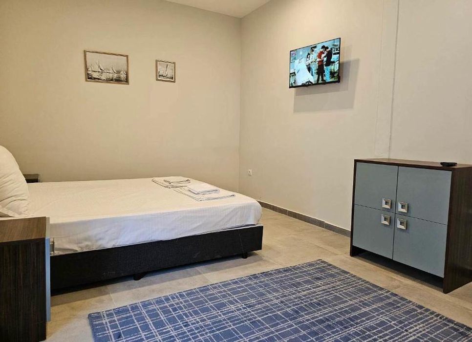 Дава се под наем Тристаен апартамент в Варна, Център - 90 кв.м за 850 € - Снимка #5