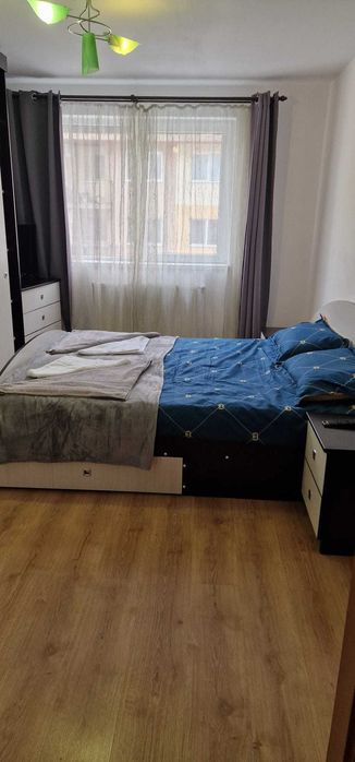 Apartament 3 camere dec. mobilat, utilat 2008 et 2 Sibiu