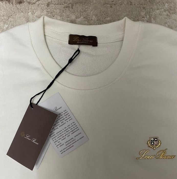 Vând bluza noua de bărbați