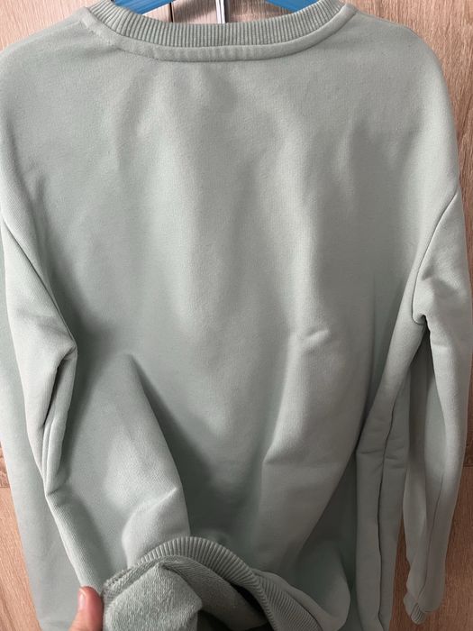 Каждая вещь по 1.000 тенге