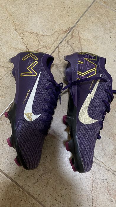 футбольные бутсы  nike x mbappe