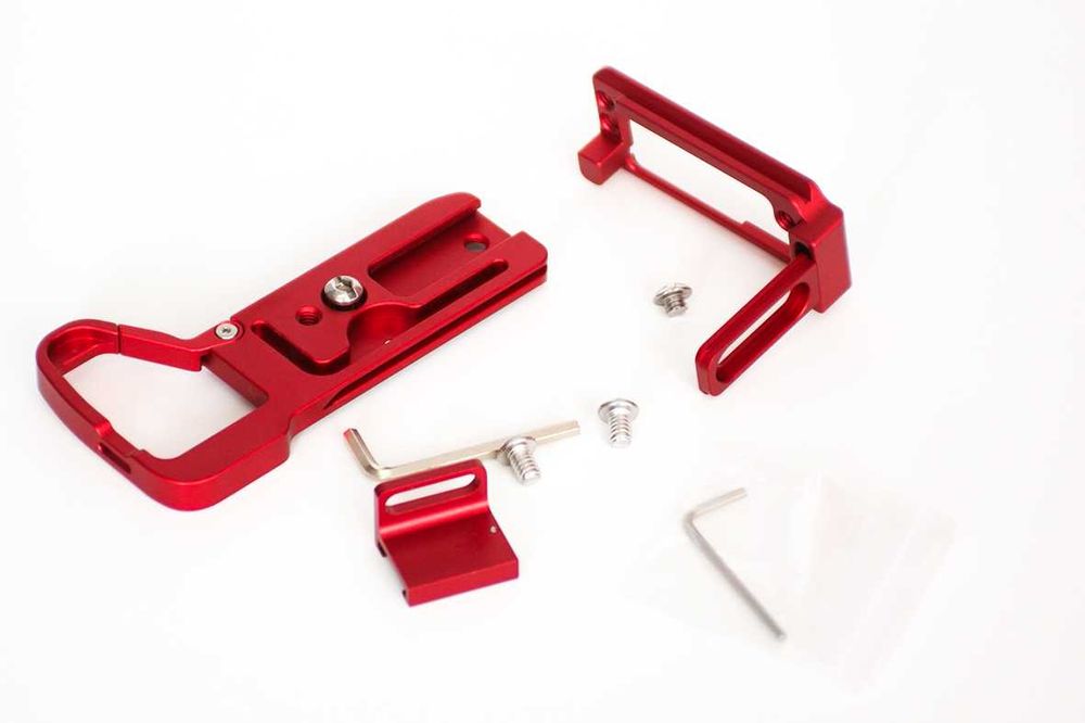 Продавам L шина за Сони А1, А7IIIS и А7 4+ стойка за закачане