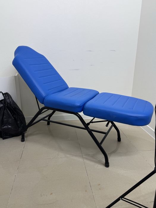 Кушетка продается