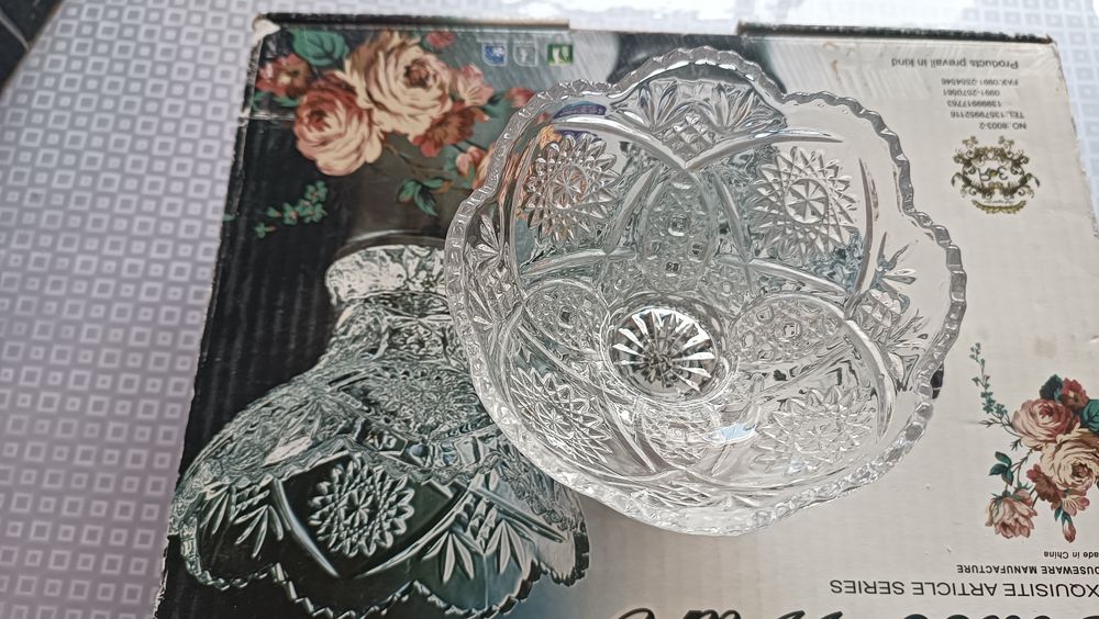 Ваза  стеклянная новая