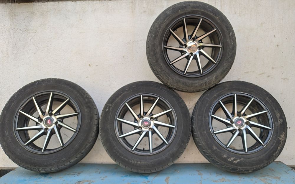 Диски 4*100  Vossen R15