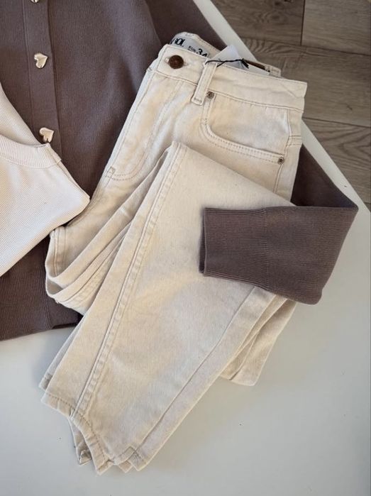 Светли дънки KAROL (denim)