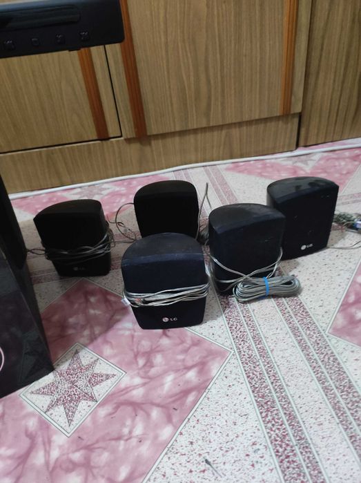 DVD проигрыватель 5.1 (караоке).