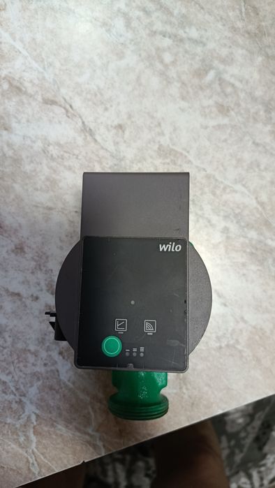 Продам циркуляционный насос бу рабояий