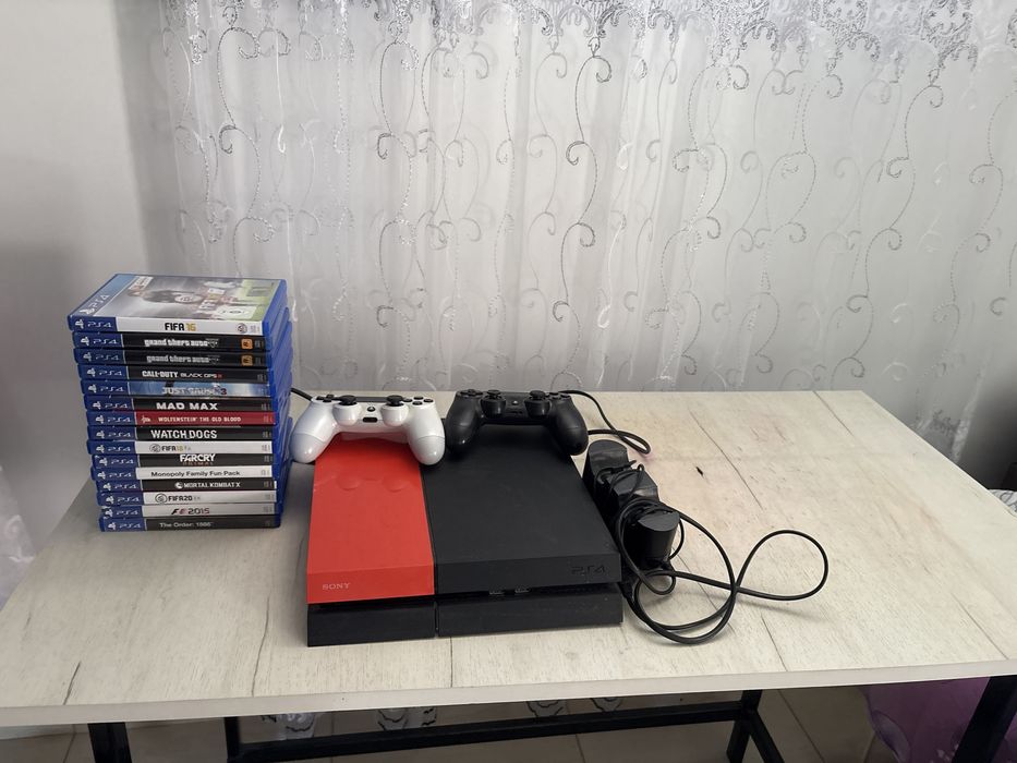 Vand ps4 aproape nou
