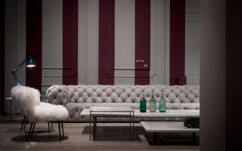 Мебель из Италии Мебель из Америки