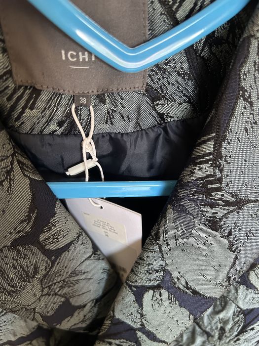 Ново дамско сако S