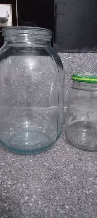 Банки продам в количестве