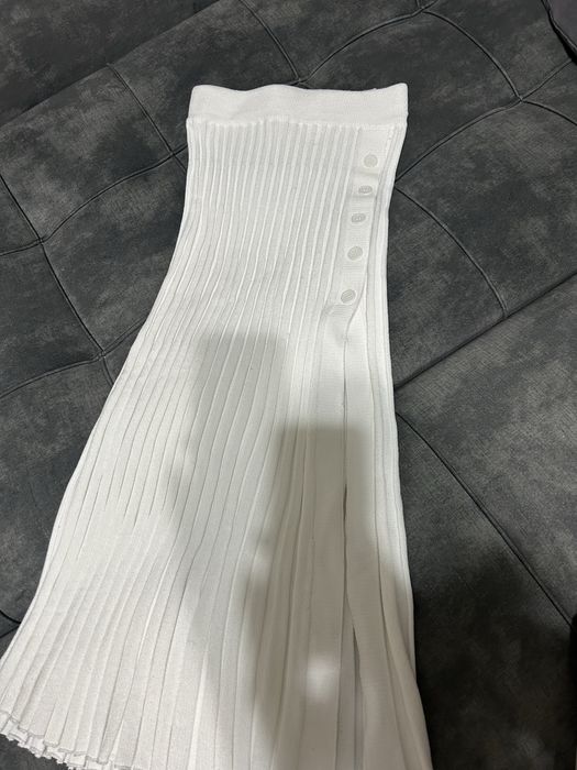 Продается платья, двойка, джинсы, лонгслив