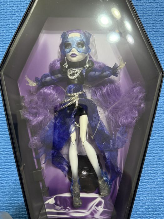 Monster High Спектра