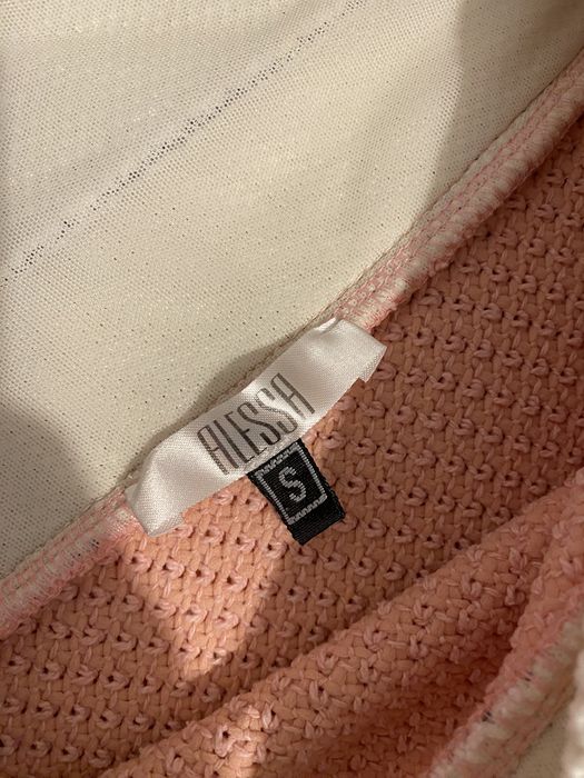 Пуловер Alessa .