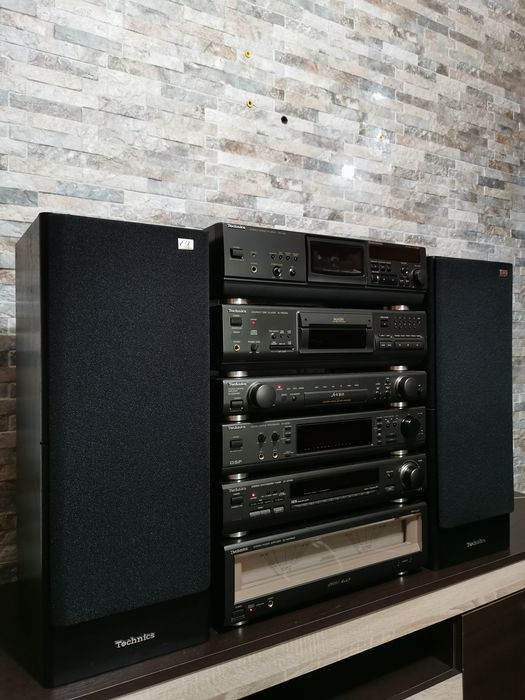 Linie audio Technics