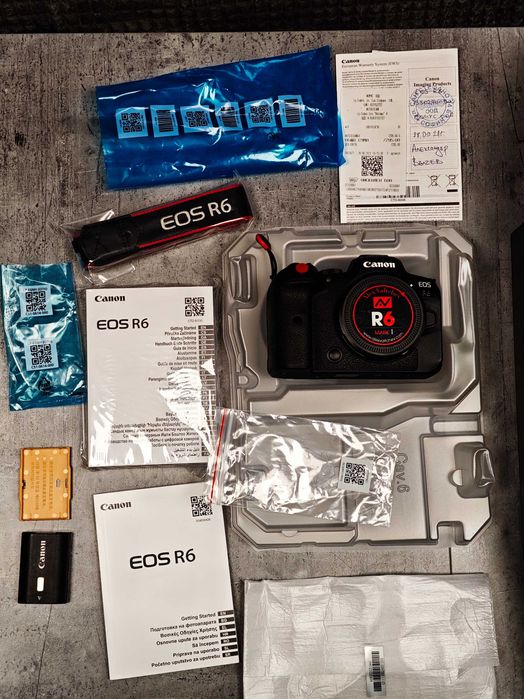 Canon R6 + батерия + зарядно + 64 GB памет + аксесоари