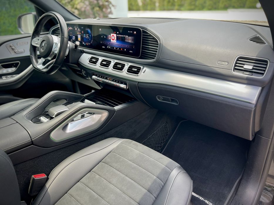 Mercedes Benz GLE 300d AMG Pack!