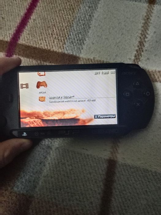 Продам psp прошитый