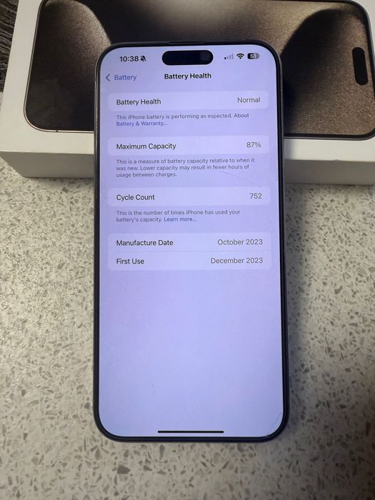 iPhone 15 pro Max Natural Titanium