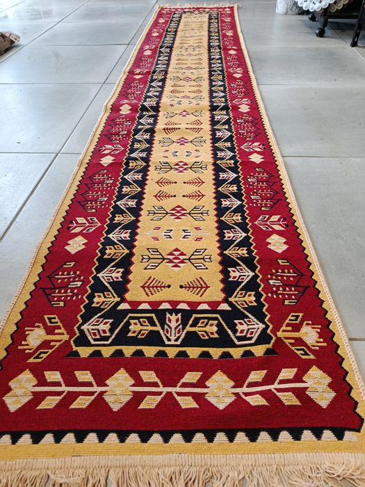 Covor Kilim, model tradițional 80cm / 300cm
