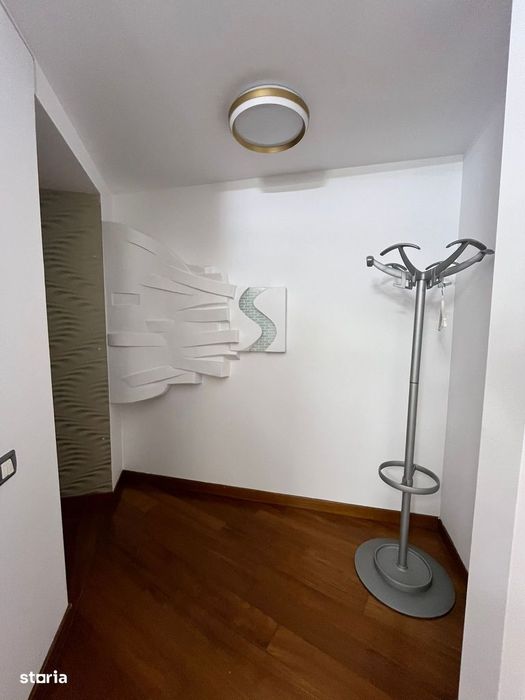 Apartament 4 camere superb 3min de Victoriei 15 min de Aeroport