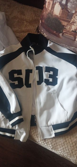 Школьные брюки и рубашки на мальчика