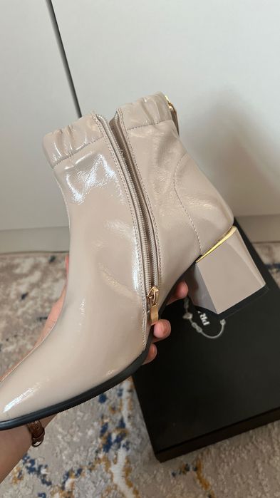 Продаю сапоги срочно