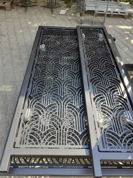 Balustrada din tabla decupata debitata traforata laser si cnc