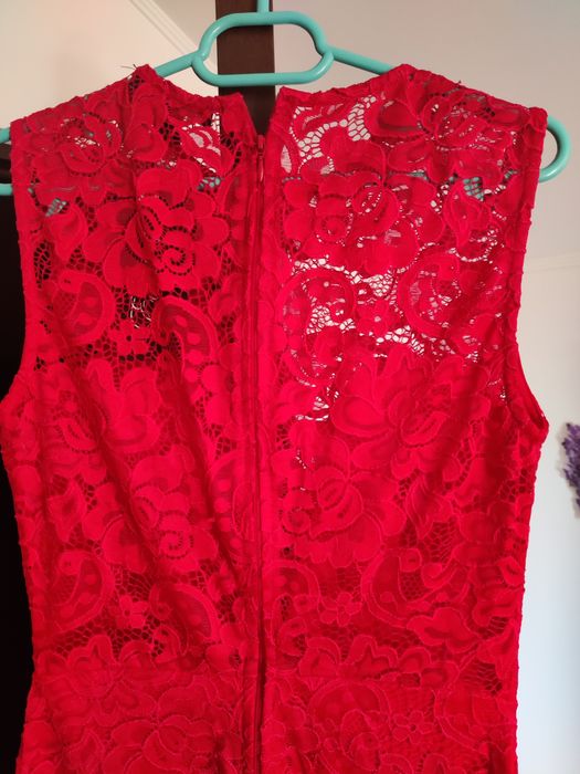 Vând rochie ocazie , nouă preț 80 lei