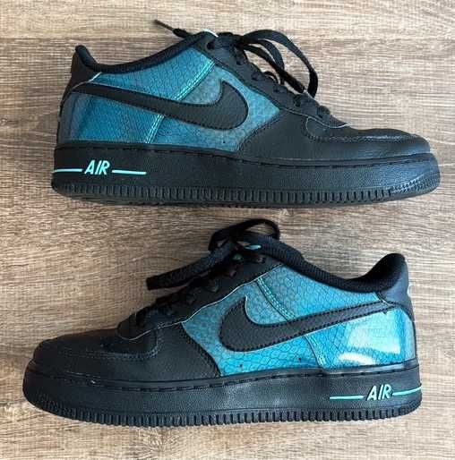Pantofi Nike Air Force 1 Low Dragon originali, marimea 38