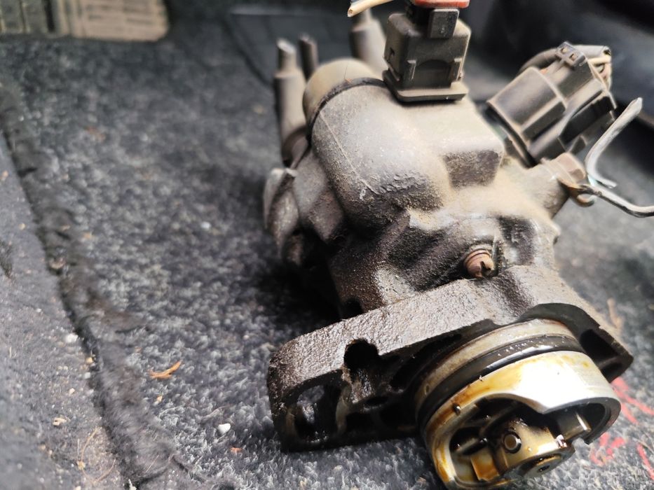 Делко за mitsubishi colt от 96-та до 2000 година 12 вентила 1 5