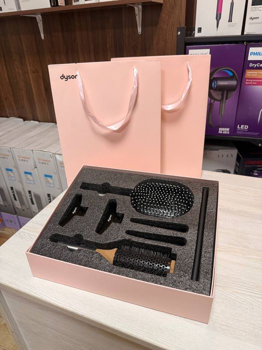 Dyson  taroq nabori