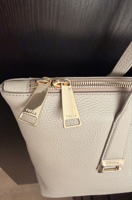 Furla чанта кожена