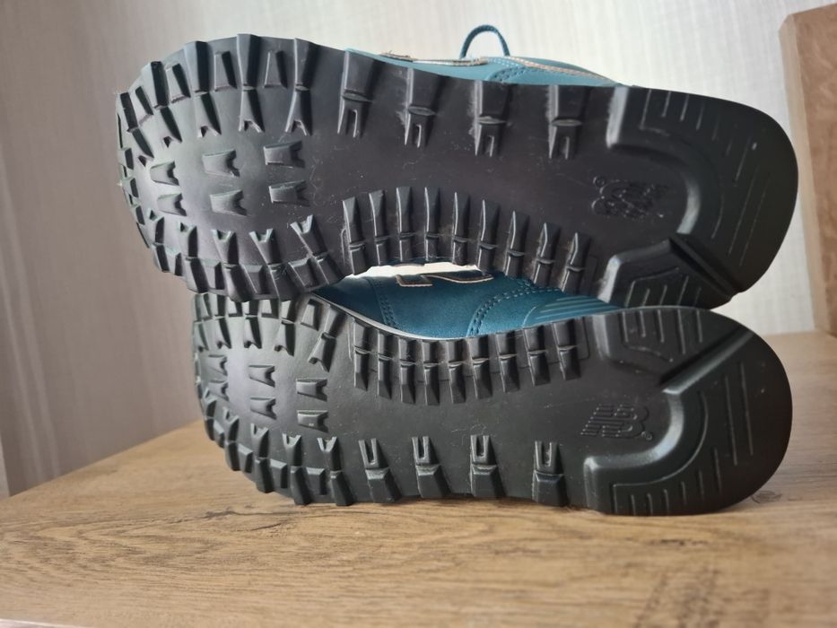 ,new balance 574 маратонки 37 номер.