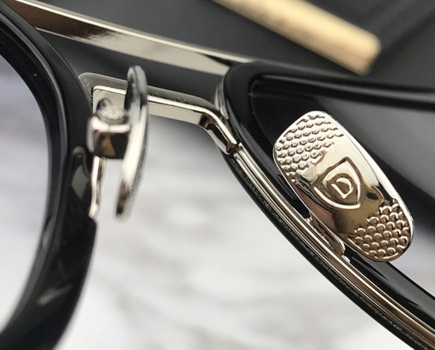 Солнцезащитные очки. Япония