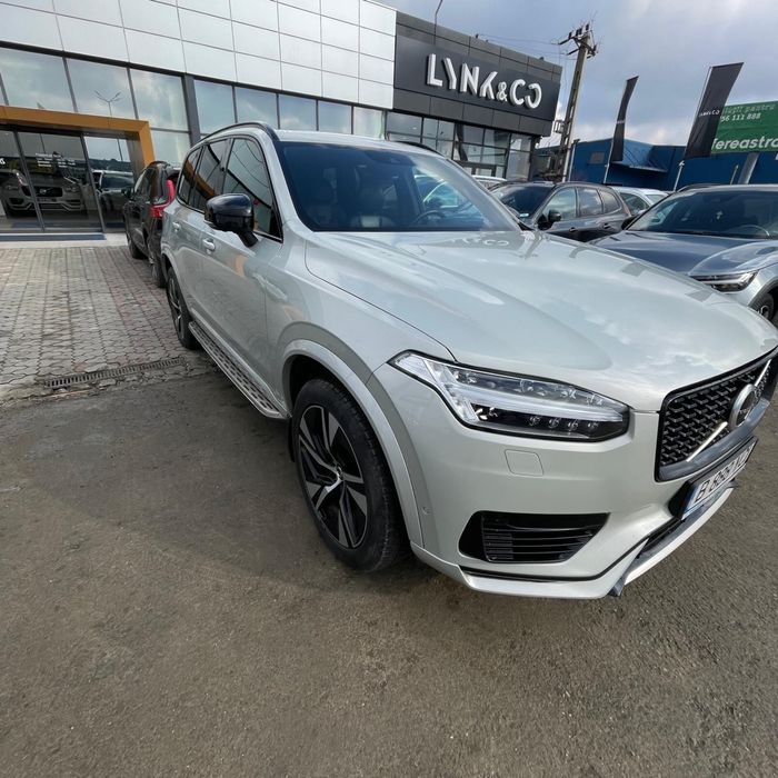 Volvo XC90 Plug-in Hybrid