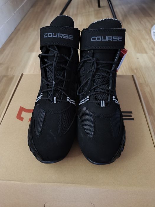 Echipament moto Geaca/cizme piele naturala/blugi/bocanci/rucsac carbon