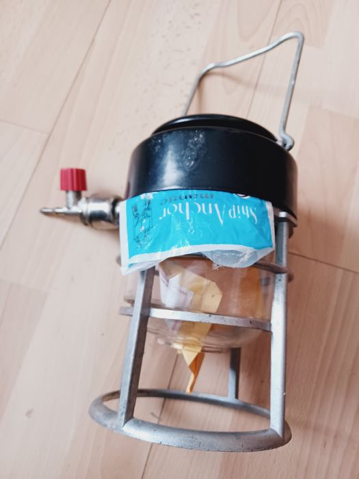 Туристическа Лампа на Пропан Бутан със 2 Чорапа Англия