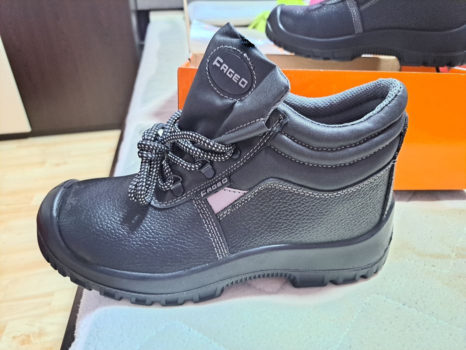 Мъжки обувки-боти-есенни-зимни 42