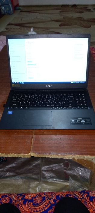 Notbook acer, xolati yangi ishlamagan