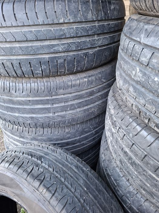 Продам шины 205/60/16 пирелли